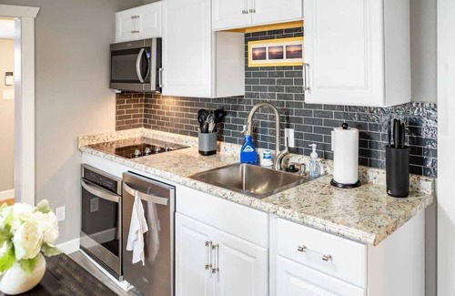 Mishawaka House | Modern 2-BR Home with Fenced Yard & Workspace