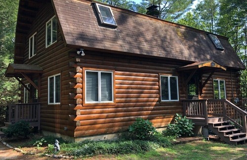 Intervale Cabin | Modern, 2 King, 4 BDRM Private Luxury Log Cabin