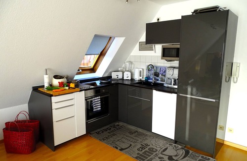 Meersburg Apartment | Modern 2 room apartment with balcony and lake and mountain view as well as internet/WiFi