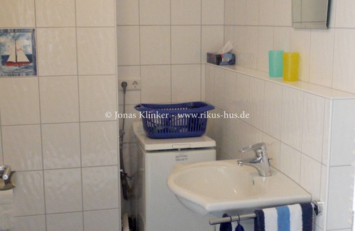 Baltrum Condo | Modern 2-room apartment in the quiet East Village with views of the nature reserve