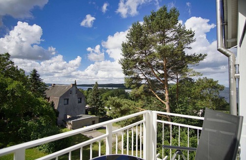 Lietzow Apartment | Modern 2-room vacation apartment with balcony - Ferienresidenz Zwei Bodden FeWo 1-4 -