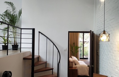 Vagator Apartment | Modern 2BR Skylit Penthouse w/Open Pvt Terrace. 7 mins walk to Vagator Beach