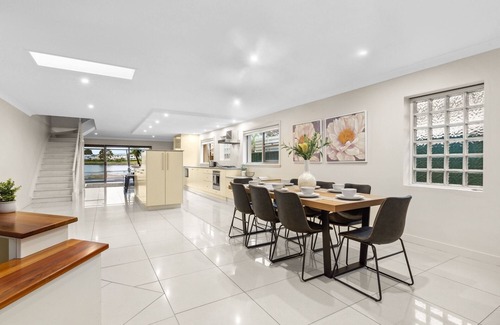 Cabarita House | Modern 3-Bed with Pool & Water Views by Beach
