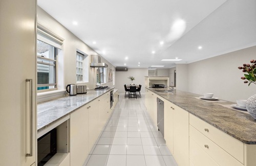Cabarita House | Modern 3-Bed with Pool & Water Views by Beach