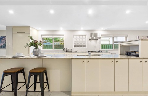 Cabarita House | Modern 3-Bed with Pool & Water Views by Beach
