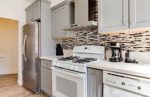San Fernando Apartment | Modern 3 Bedroom Apartment in San Fernando