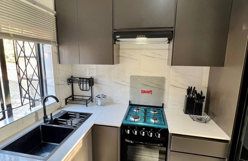 Mutare Cottage | Modern 3-bedroom cottage 15 mins away from the City Centre along Bvumba road.