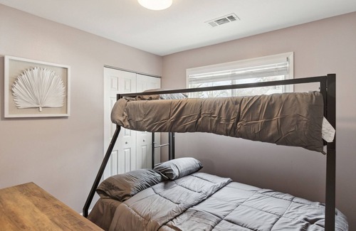 Allen Park House | Modern 3 BR Home Near Airport