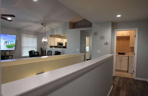 Brighton House | Modern 3BR 3 Bath Ranch, Resort Oasis with Hot Tub,Fire Pit Workspace Near DIA