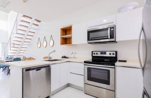 Turibana Condo | Modern 3BR Condo! Resort Style Pool!