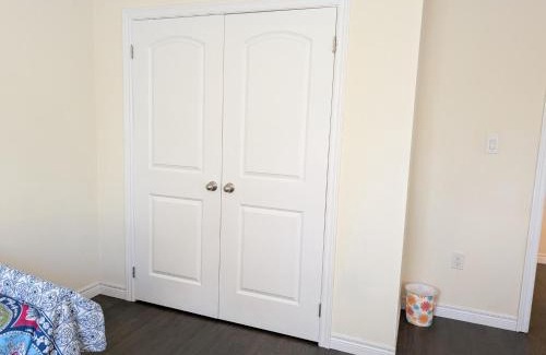 Welland House | Modern 3BR Home Near Niagara Falls & Welland Canal