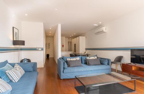 Sao Paulo Apartment | Modern 3BR, terrace, AC/heating & self check-in