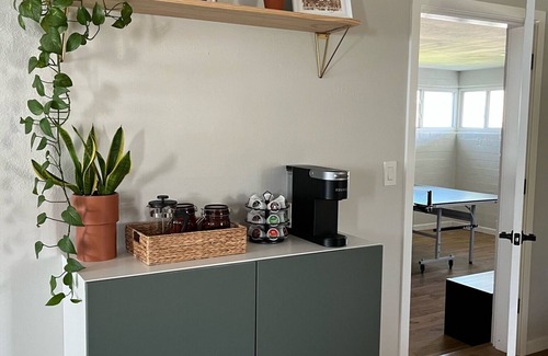 Mesa House | Modern 4 BED/3 BATH Newly Renovated Home