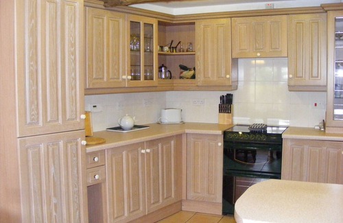 Chillington Cottage | Modern 4 bed Cottage In Rural Setting close to beach. 1.5 Acres of shared Garden