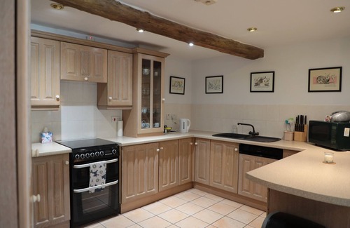Chillington Cottage | Modern 4 bed Cottage In Rural Setting close to beach. 1.5 Acres of shared Garden