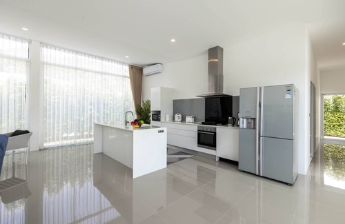 Khao Tao Villa | Modern 4 Bedroom Pool Villa PMK-A2