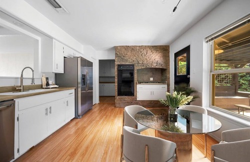 South Lamar House | Modern 4BR Austin Retreat