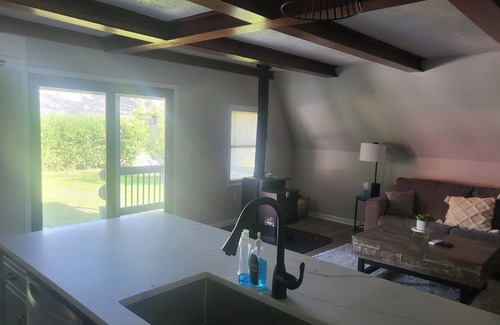 Gypsum House | Modern A-frame 3BR Lake Escape with Hot Tub & Deck
