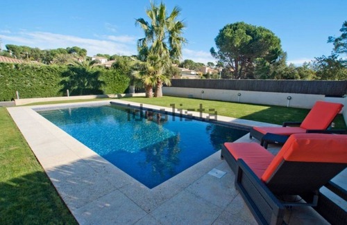 Calonge Villa | Modern, air-conditioned villa with all comforts, 3 km from Platja d'aro beach