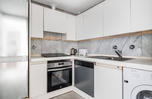 Almagro Apartment | Modern Almagro 1BR w/Gym & Pool, nr Museo Sorolla, by Blueground