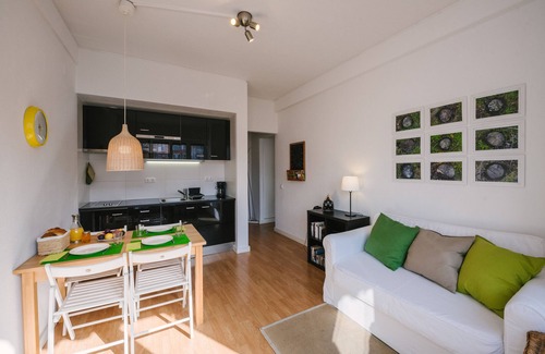 Sao Jose Apartment | Modern and charming apartment in centre lisbon. Nice view and free internet!