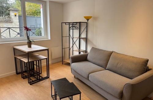 Avon Apartment | Modern and comfortable apartment