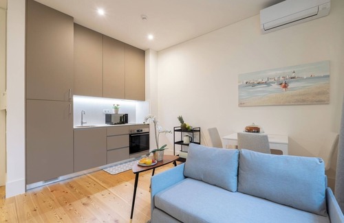 Guimaraes Apartment | Modern and Cozy Flat by HostWise