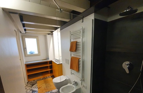 Tricolore Apartment | MODERN AND DESIGN LOFT MILANO CENTER