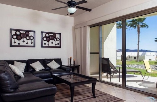 San Carlos House | Modern and fully appointed luxury resort 3 BR Condo - Playa Blanca by RedAwning