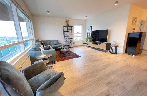 Kopavogur Apartment | Modern and spacious 3 bedroom apartment in Kópavogur