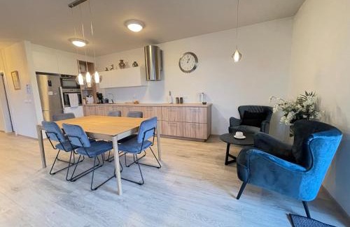 Kopavogur Apartment | Modern and spacious 3 bedroom apartment in Kópavogur