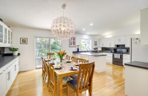 Granger House | Modern and Spacious Home - 6 Mi to Dtwn South Bend