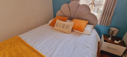 Castle Apartment | Modern and spacious Swansea centre apartment