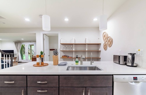 Brightwood House | Modern and Spacious 4BR 4BA House in Rock Creek Park