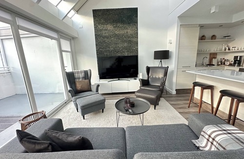 Downtown Apartment | Modern and Stylish apartment in downtown Reykjavik - Great location !