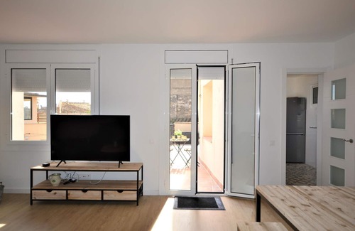 Castello d'Empuries Apartment | Modern Apartment for 4, Central Location, WiFi, A/C - Castelló d'Empúries