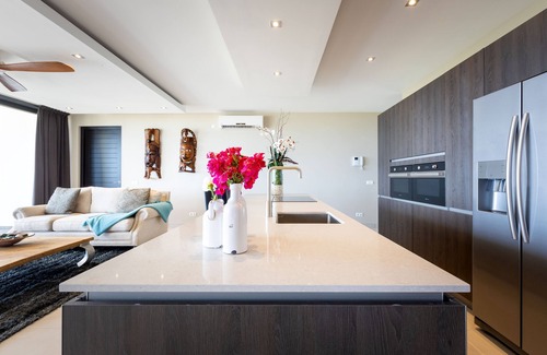 St. Marie Villa | Modern apartment w/180° sea views & shared pool