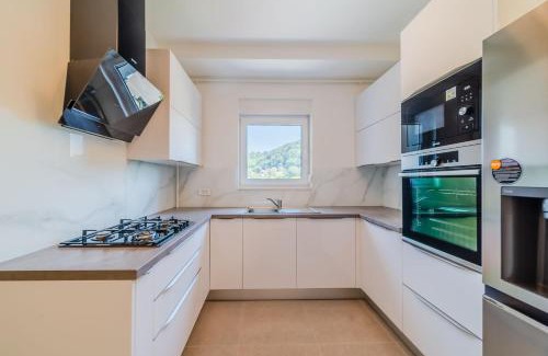 Krapinske Toplice Apartment | Modern Apartment With Balcony And Garage - Happy Rentals