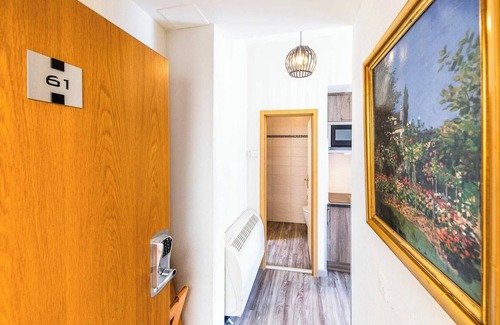 Paquis Navigation Apartment | Modern Apartment - AC- 1BR-2P- Geneva