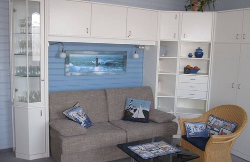 Wangerooge Apartment | Modern apartment for up to 4 p. Right on the beach in Wangerooge