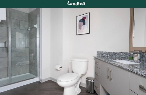 OakLeaf Plantation Apartment | Modern Apartment in Prime Location (ID8934X57)