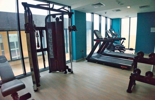 Nad Al Sheba Apartment | Modern apartment in brilliant Dubai with AC, fitness room, WiFi