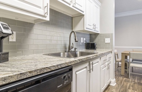 McDonough Apartment | Modern Apartment in Prime Location (ID6499X34)