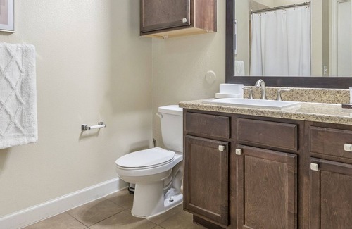 El Paso Apartment | Modern Apartment in Prime Location (ID5977X10)