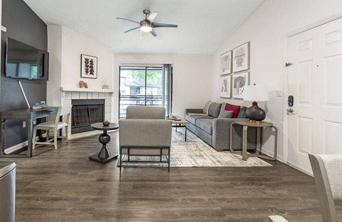 Lake Frederica Apartment | Modern Apartment in Prime Location (ID9403X23)