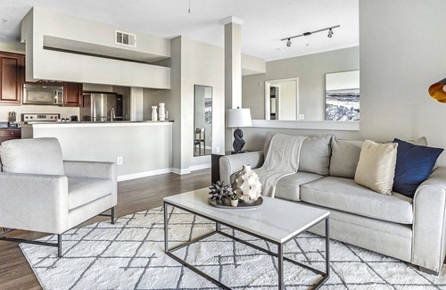 Sanford Apartment | Modern Apartment in Prime Location (ID1189X976)