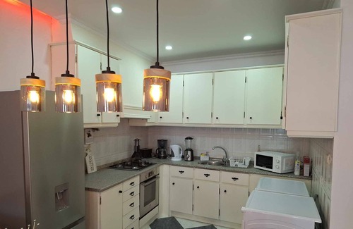 Biscoitos Apartment | Modern Apartment in the Biscoitos Village of Terceira