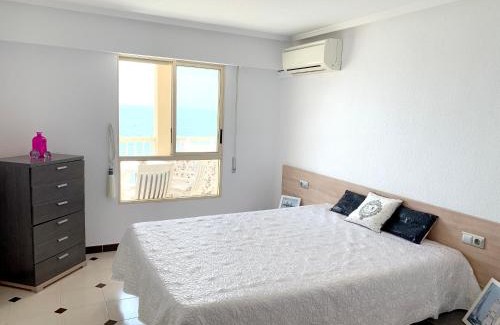 Torrevieja Apartment | Modern apartment in Torrevieja with sea view, 120 m²