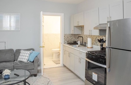 Black Rock Historic District Apartment | Modern Apartment in Black Rock