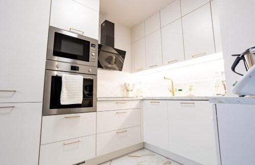 Paris City Center Apartment | Modern apartment Louvre